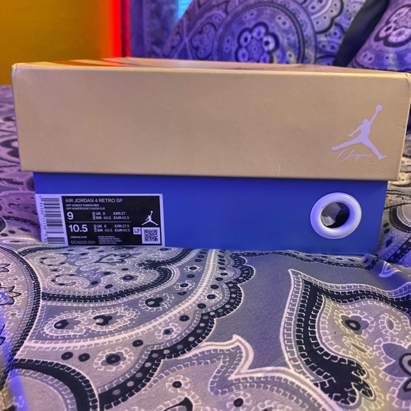 Jordan 4 Union Off Noir - Picture 4 of 8